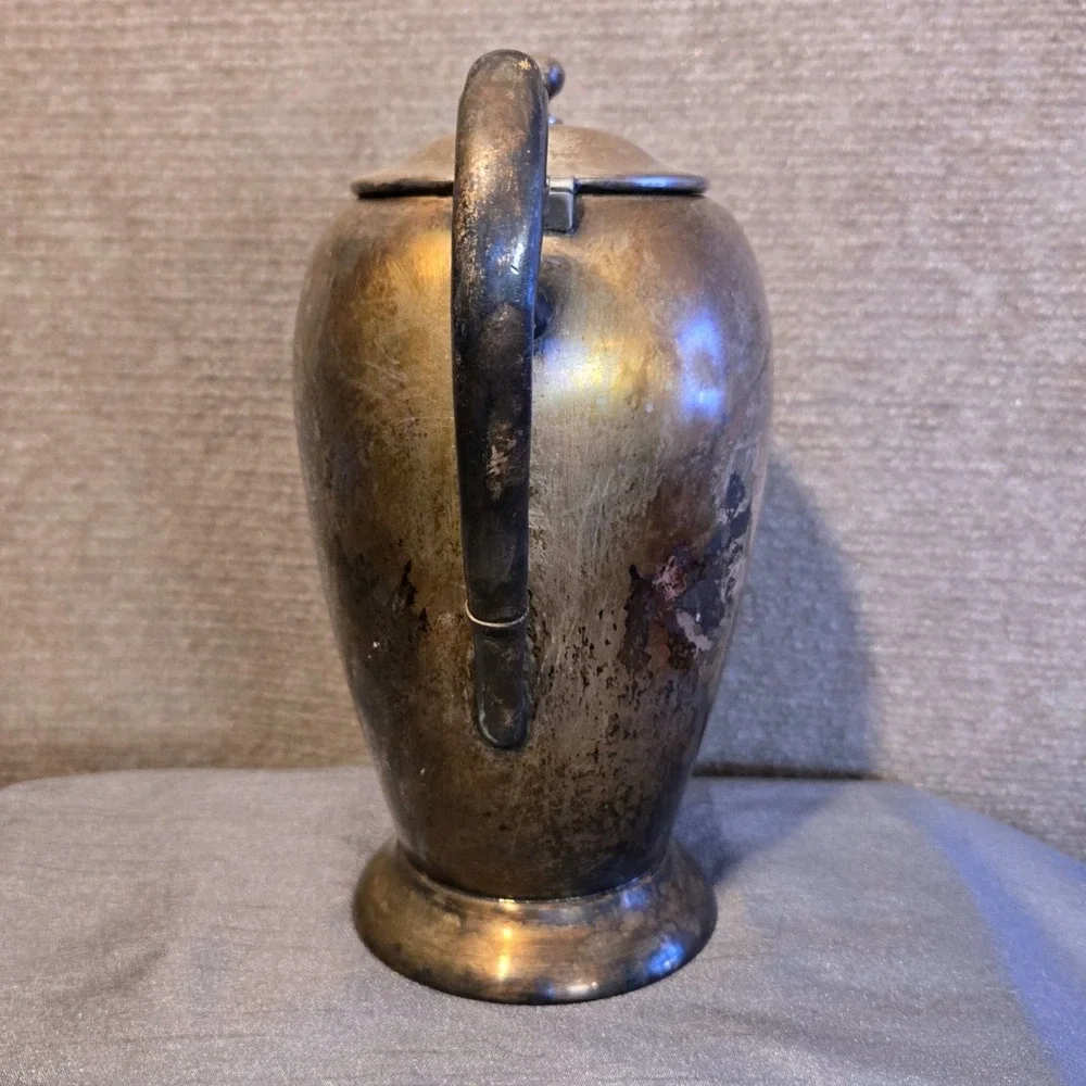 Vintage Academy Silver Co. Silver on Copper‎ Tea/Coffee Pot Elegant